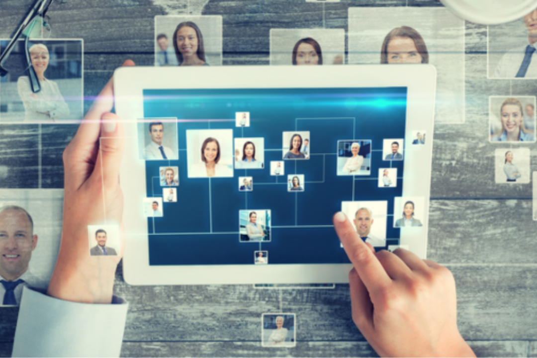 Connecting and Collaborating: The Benefits of Online Business Networking Groups